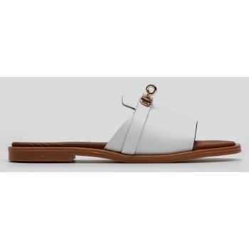 σανδάλια δερμάτινα με φαρδιά φάσα estil