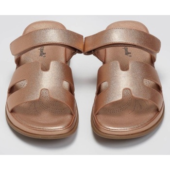 σανδάλια με sporty σόλα και velcro  σε προσφορά