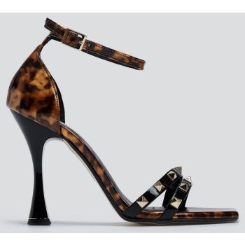 πέδιλα λουστρίνι με τρουκς tfp - κάμελ σε προσφορά