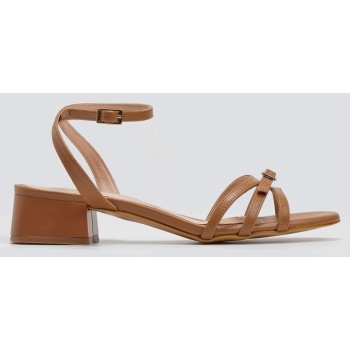 πέδιλα χαμηλά με λουράκια tfp - ταμπά σε προσφορά