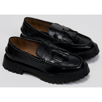 loafers chunky με κρόσσια corina - μαύρο σε προσφορά