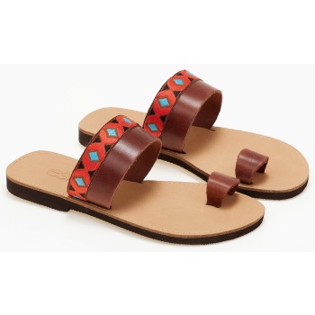 σανδάλια δερμάτινα με boho φάσα estil 