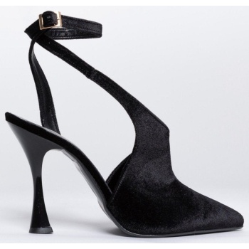 γόβες μυτερές ασύμμετρες από velvet σε προσφορά