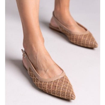 μπαλαρίνες μυτερές με πλεκτό σχέδιο σε προσφορά