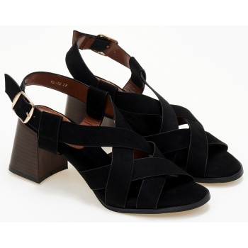 πέδιλα suede με crossover φάσες erynn  σε προσφορά