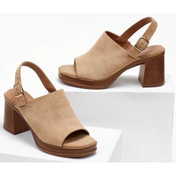 πέδιλα με φαρδιά χωστή φάσα erynn  σε προσφορά