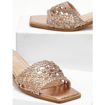 mules με πλεκτή φάσα erynn - χαλκός σε προσφορά