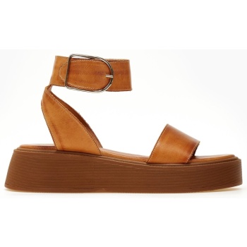 σανδάλια flatforms δερμάτινα με μπαρέτα σε προσφορά